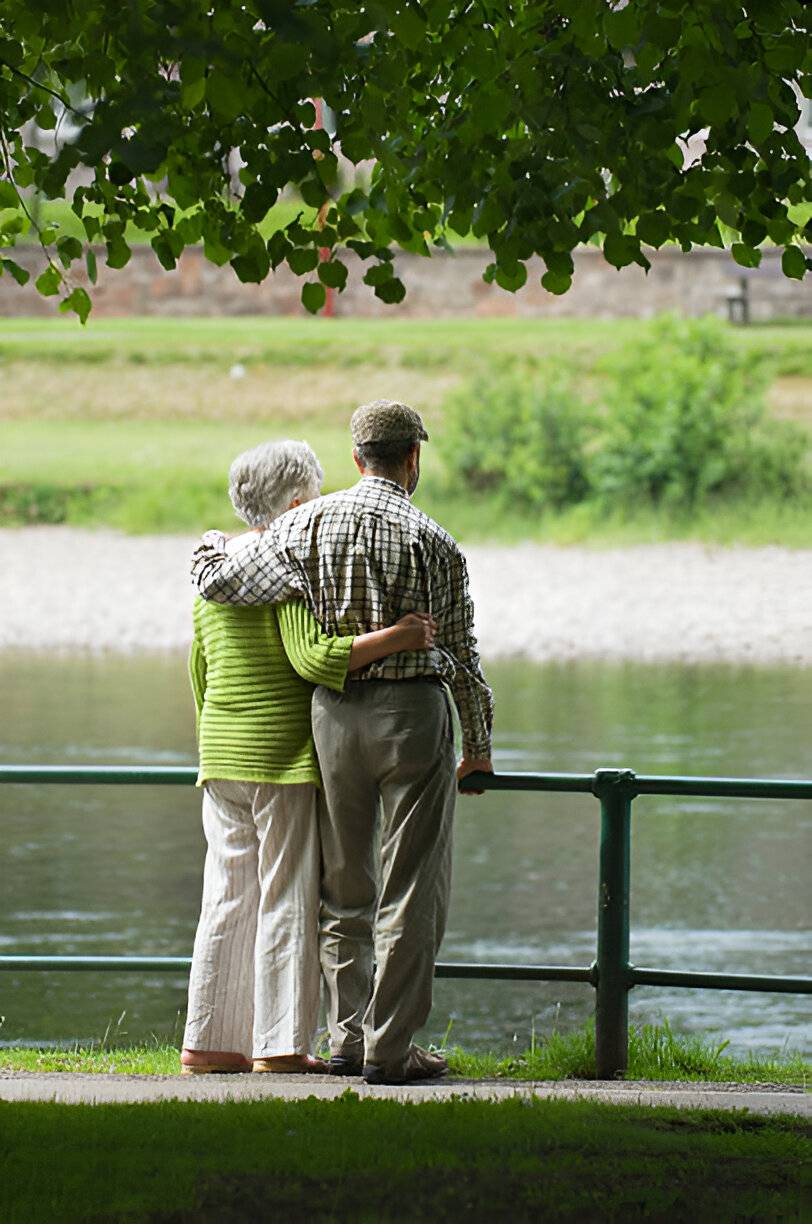 elder couple elder couple